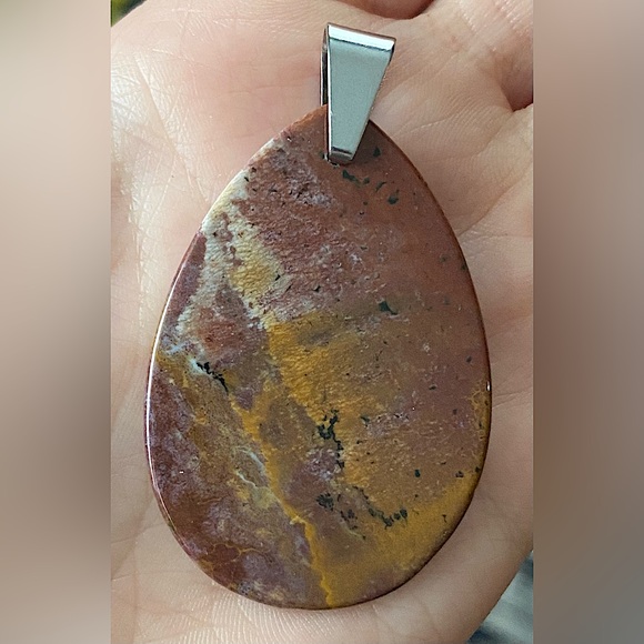 Mookaite Stone Pendant Necklace - Picture 2 of 4
